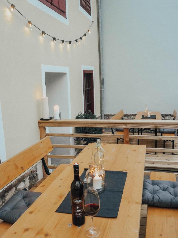 Gasthof Zum Gruenen Specht Oberzeiring 외부 사진